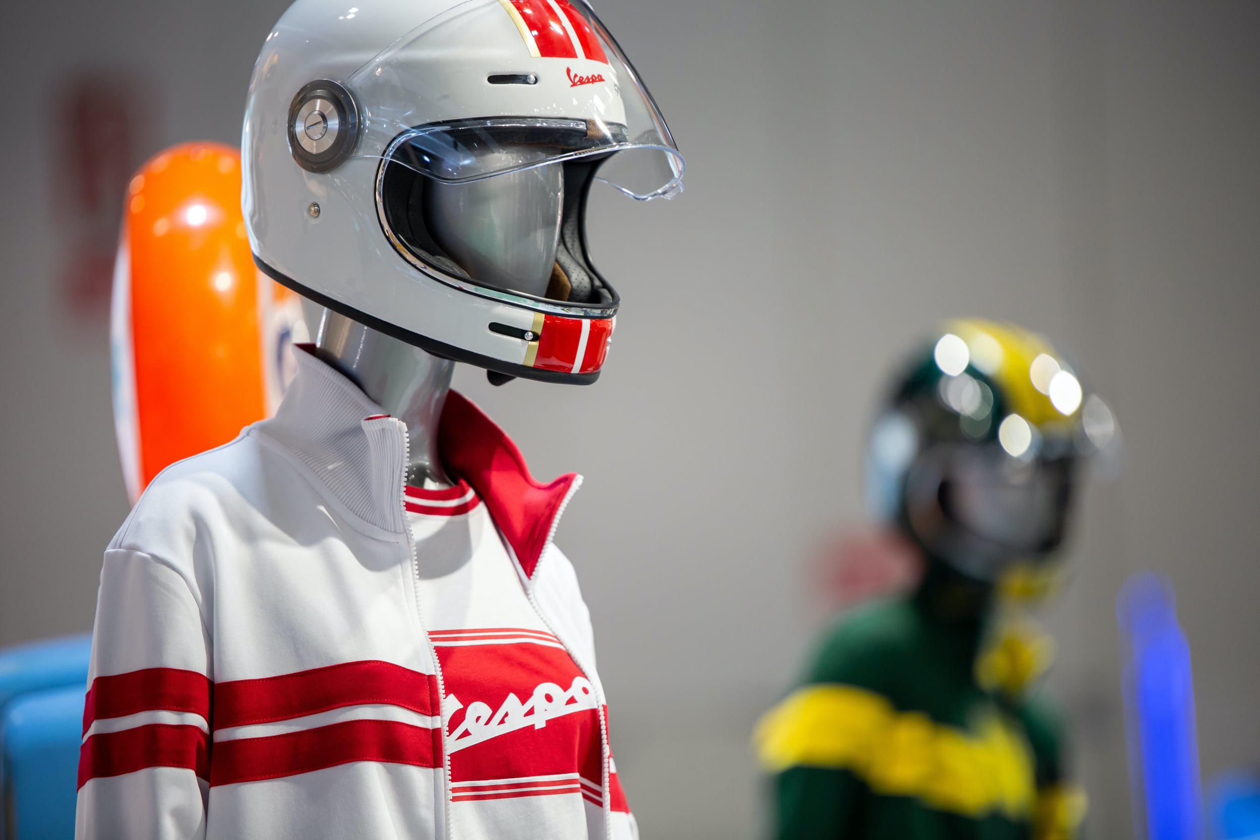 Vespa Sweatshirt Jas Racing Sixties wit / rood