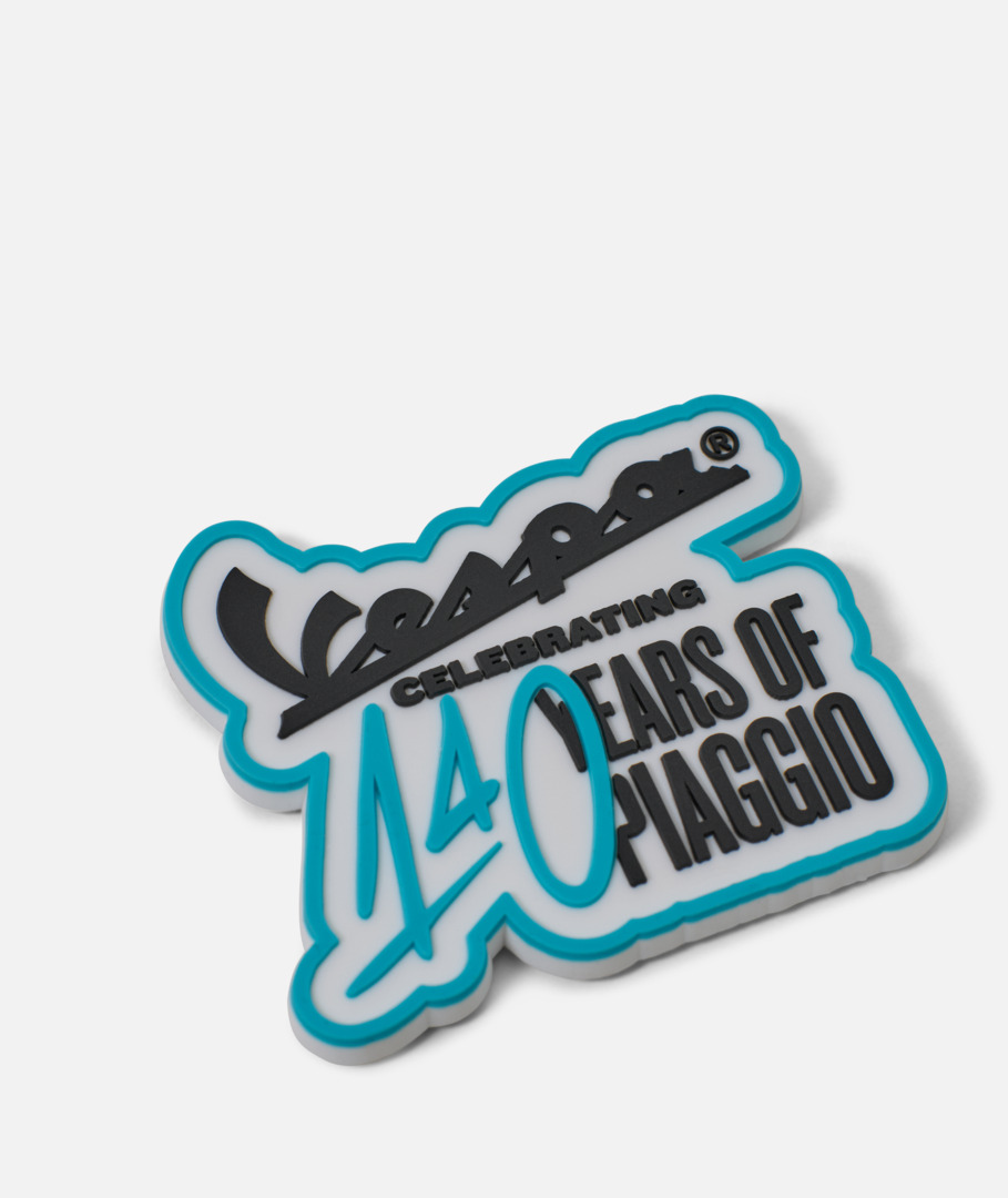 Vespa magneet "140 jaar Piaggio"